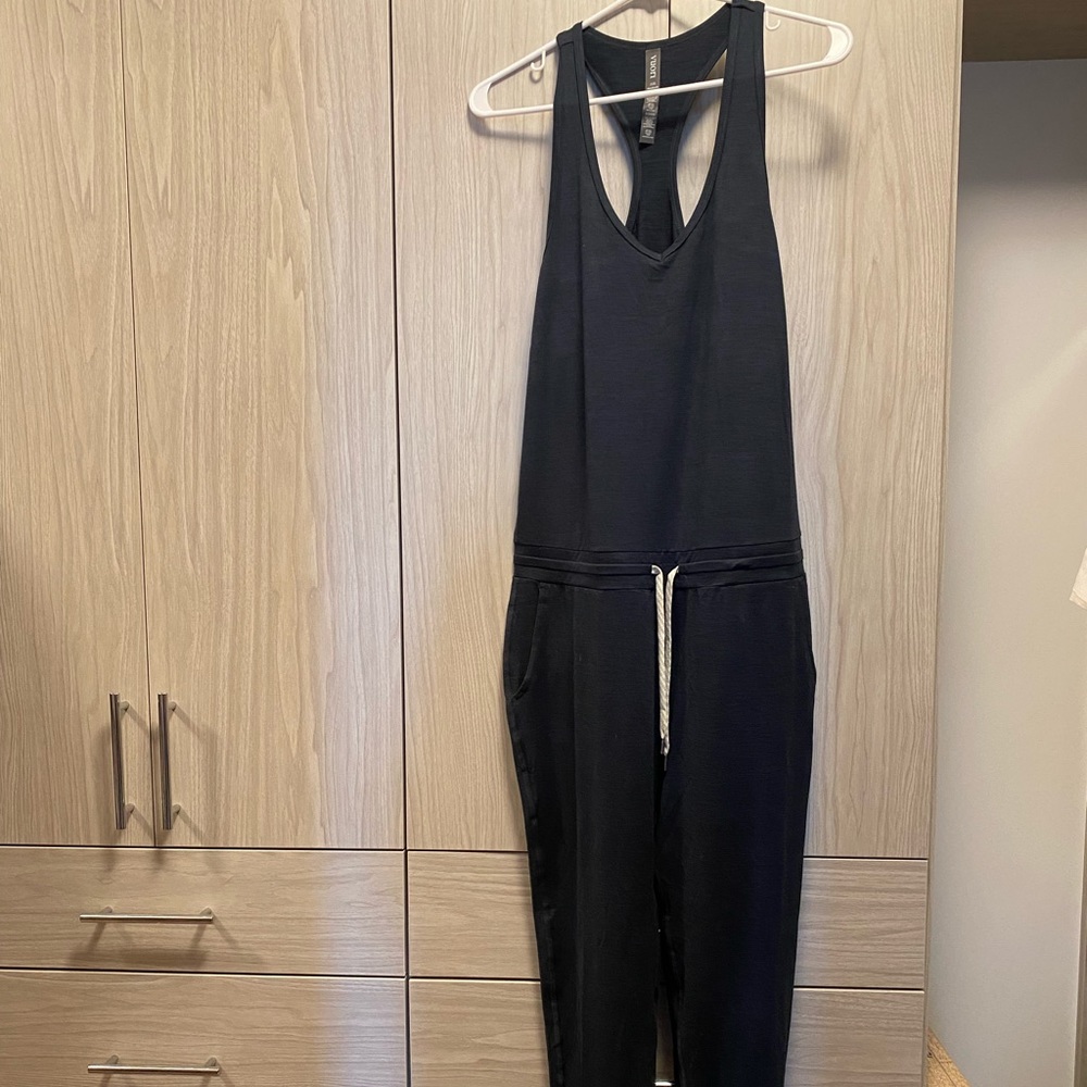 Vuori women’s jumpsuit. New with tags